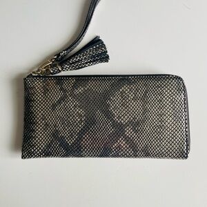 Danier Brown Leather Wallet